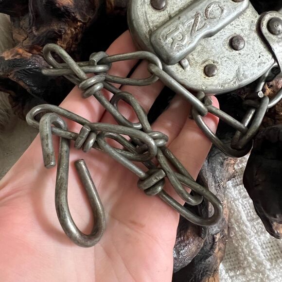 Canadian National Railway CNR RR Steel Lock with Chain - Picture 9 of 9